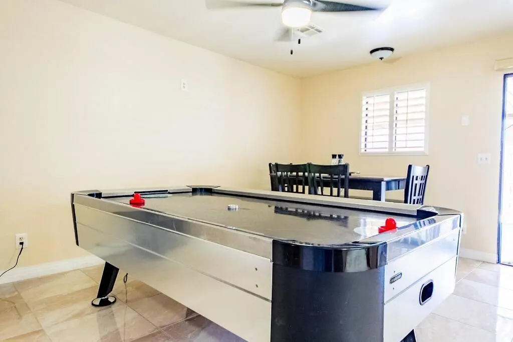 Royalty Stay At Princess Ann Court - All Amenities Las Vegas